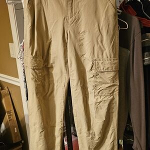 Boy's Size L(14/16) North Face Tan Lightweight Cargo Pants, LIKE NEW